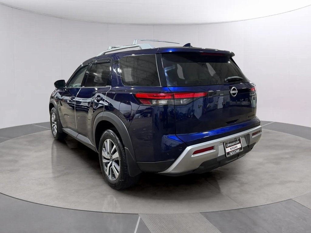 2023 Nissan Pathfinder SL photo 6