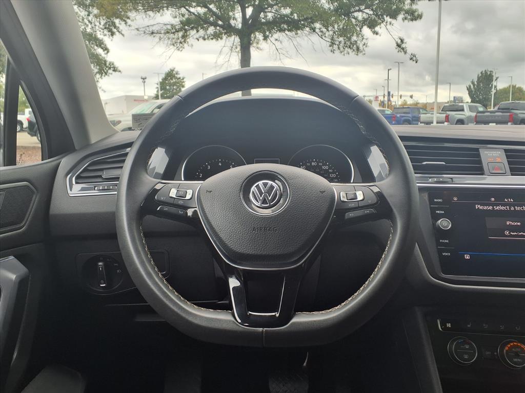 2021 Volkswagen Tiguan SE photo 10