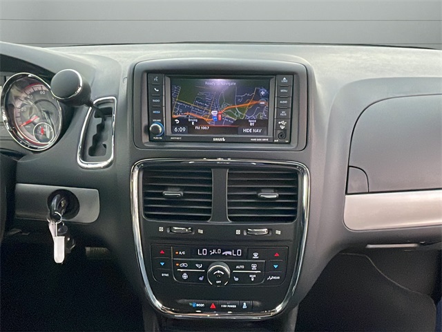 2018 Dodge Grand Caravan GT photo 30