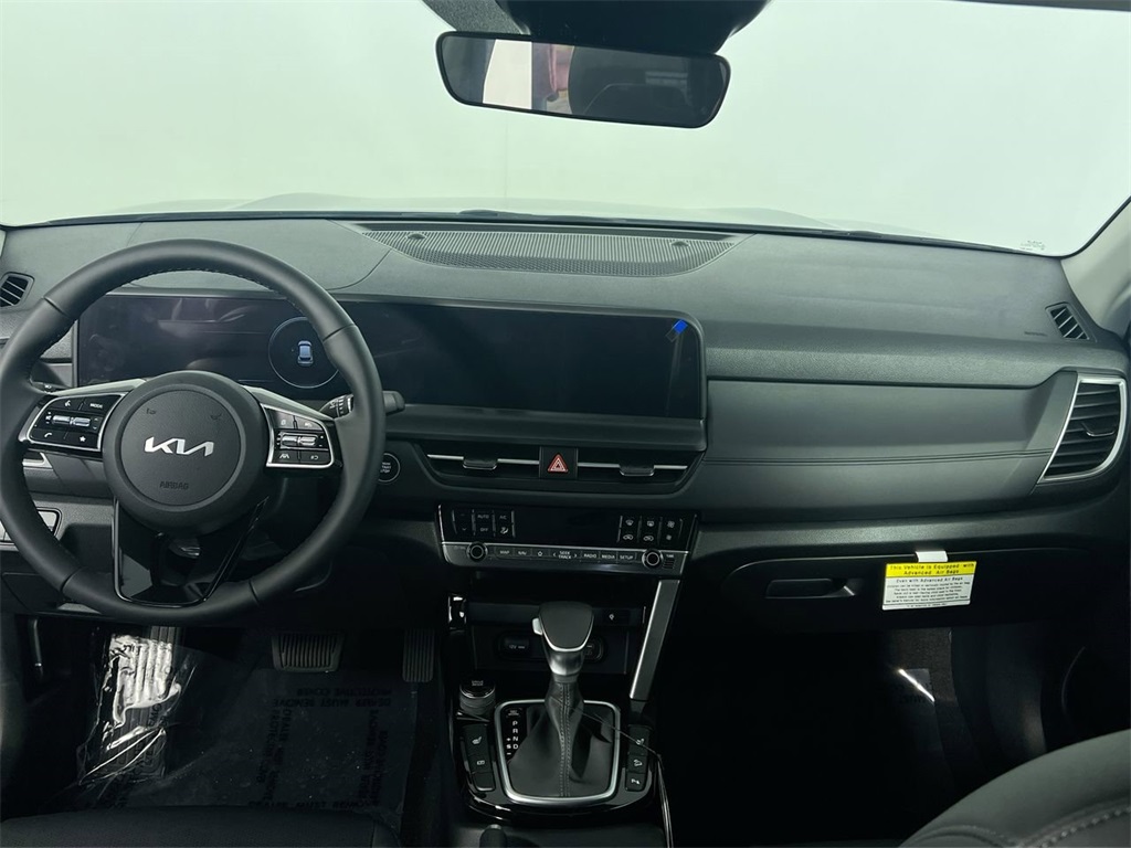 2026 Kia Seltos EX photo 28