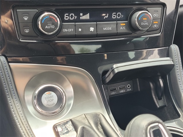 2018 Nissan Maxima SR photo 18