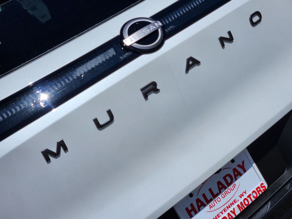 2025 Nissan Murano SL photo 9