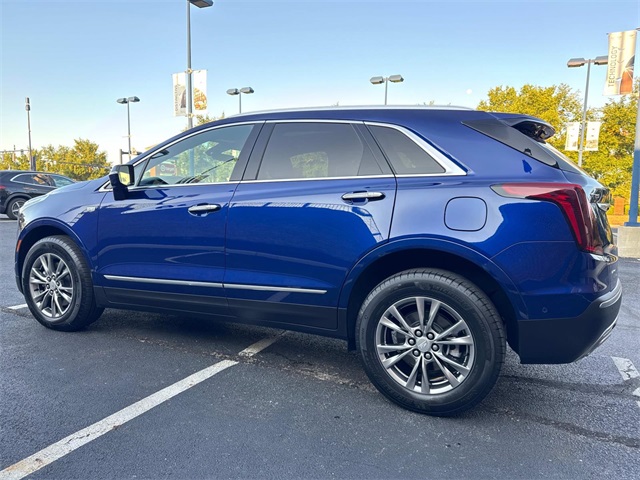 2023 Cadillac XT5 Premium Luxury photo 4