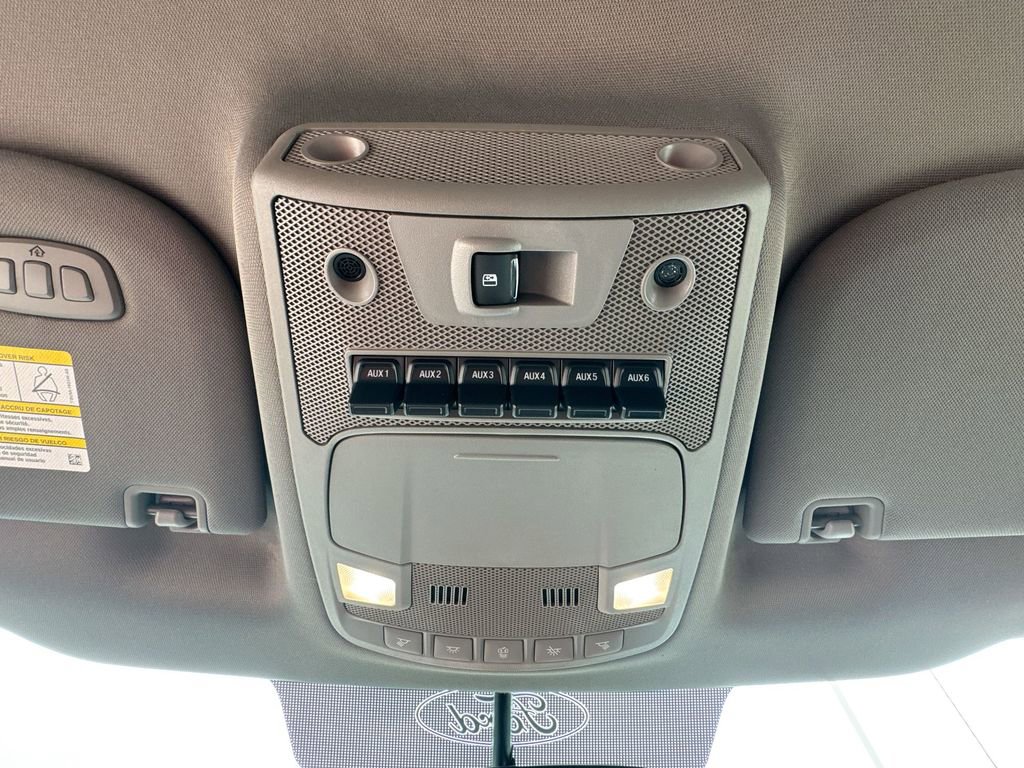 2019 Ford F-250 Lariat photo 35