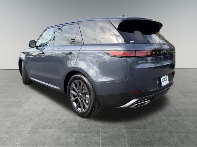 2025 Land Rover Range Rover Sport P360 S photo 3