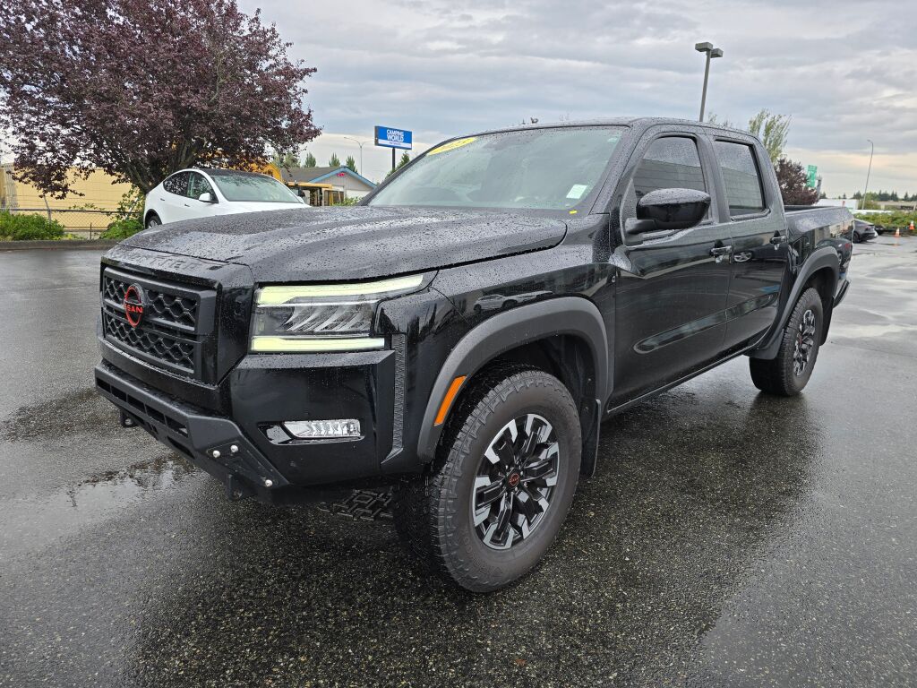 2023 Nissan Frontier PRO-4X photo 2