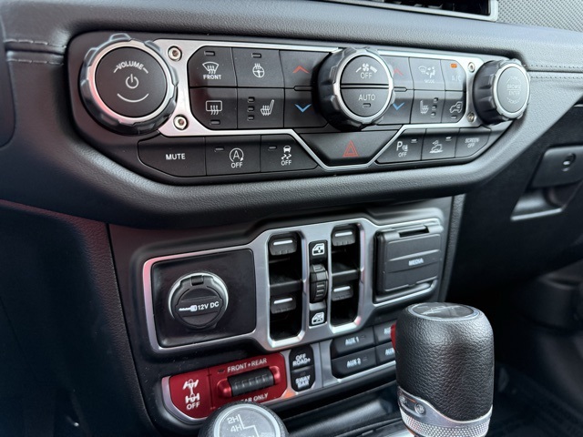 2025 Jeep Gladiator Rubicon photo 26