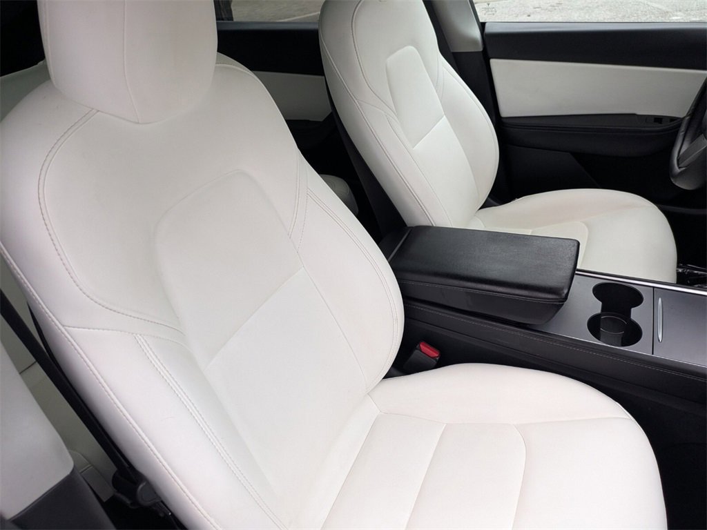 2021 Tesla Model Y Long Range photo 29