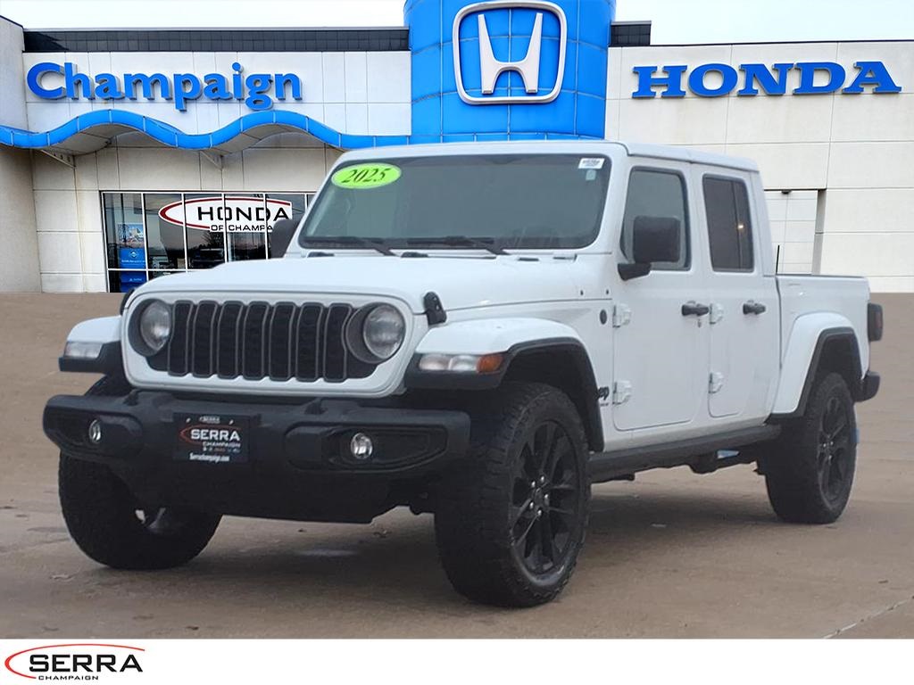 2025 Jeep Gladiator Nighthawk's photo