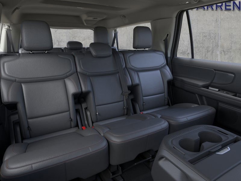 2025 Ford Expedition MAX photo 7