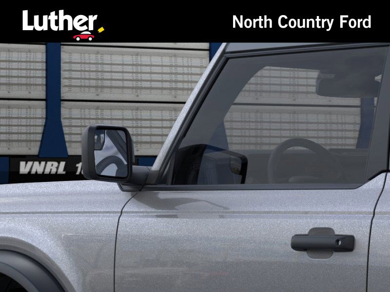 2025 Ford Bronco Base photo 17