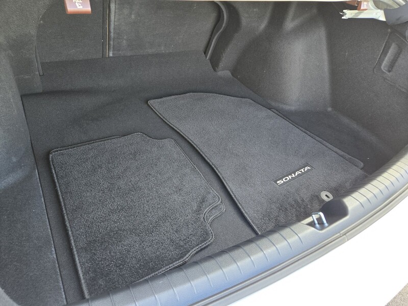 2022 Hyundai Sonata Hybrid Limited photo 13