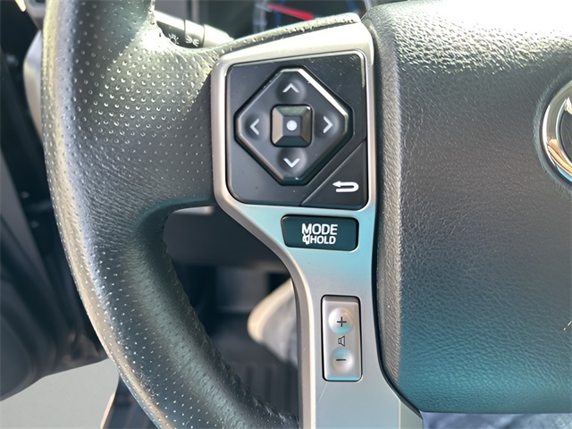 2019 Toyota 4Runner Limited photo 25
