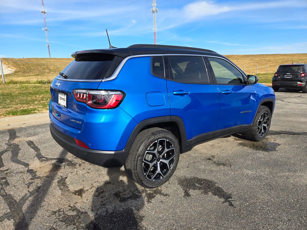 2026 Jeep Compass Limited photo 3