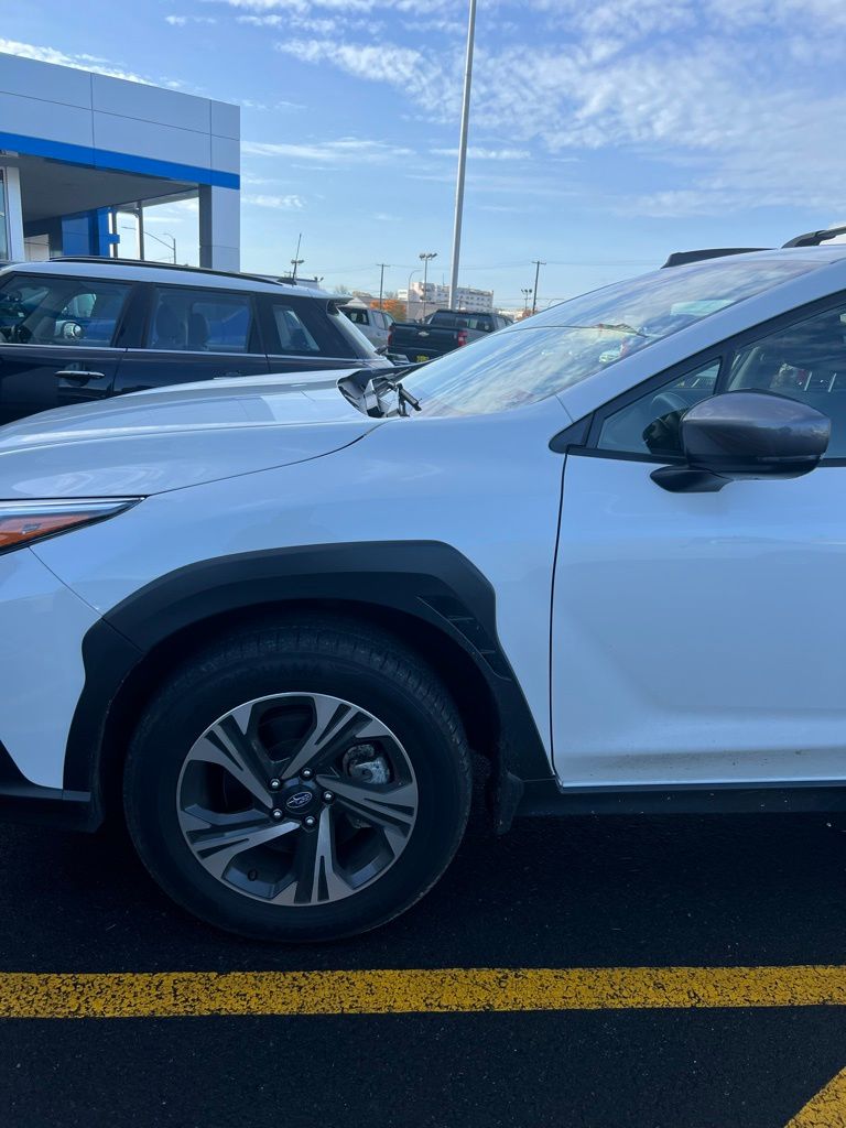 2024 Subaru Crosstrek Premium photo 3