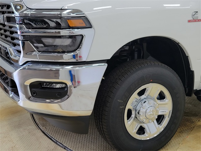 2025 Ram 2500 Tradesman photo 10