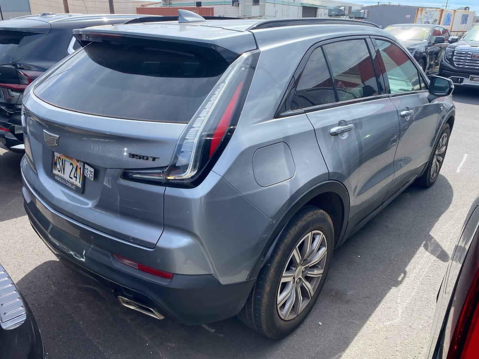 2023 Cadillac XT4 Sport photo 3