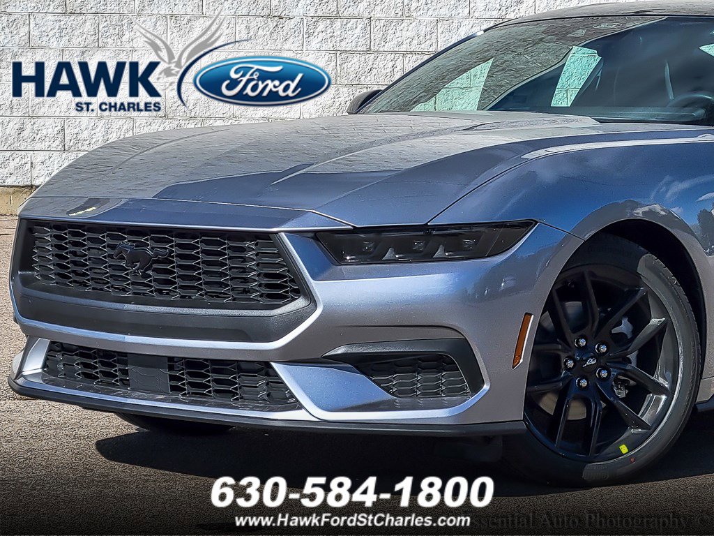 2026 Ford Mustang EcoBoost Premium photo 2