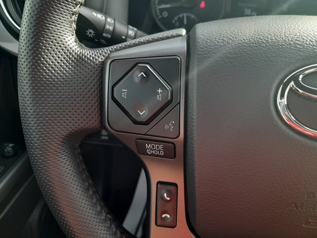 2023 Toyota Tacoma SR5 photo 12