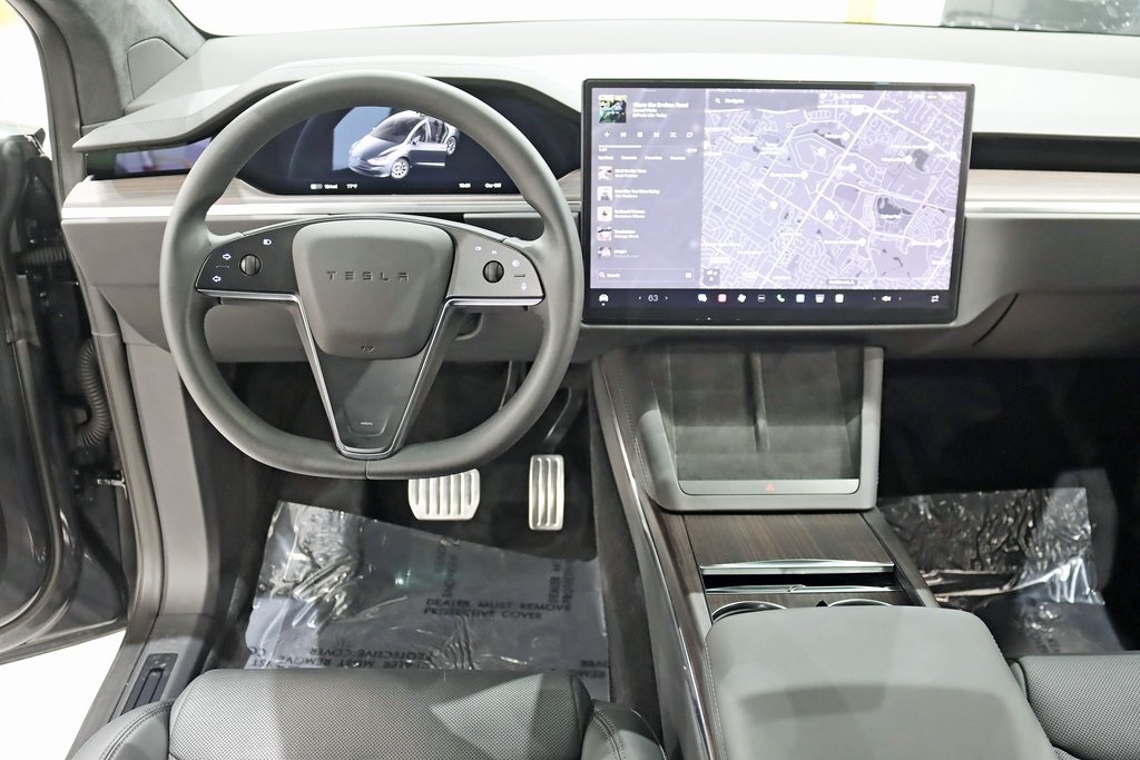 2025 Tesla Model X photo 12