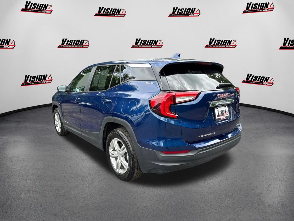 2022 Gmc Terrain SLE photo 7