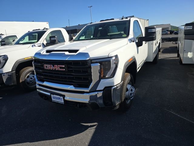 2024 Gmc Sierra 3500 HD Pro photo 3