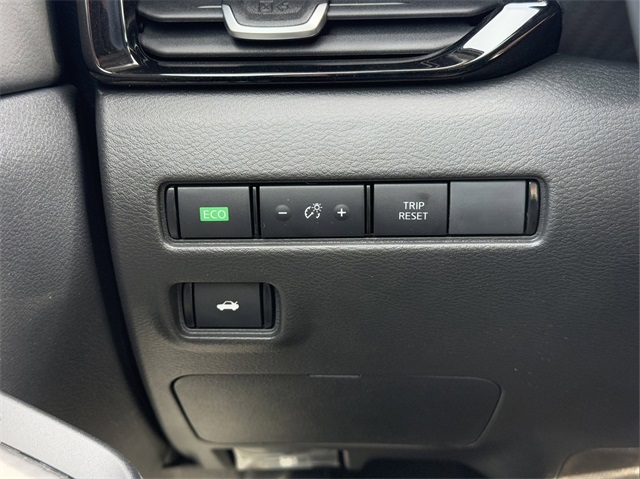2025 Nissan Sentra SV photo 27