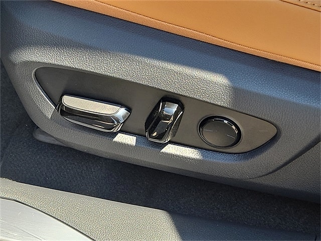 2025 Lexus RX 350 Premium photo 10