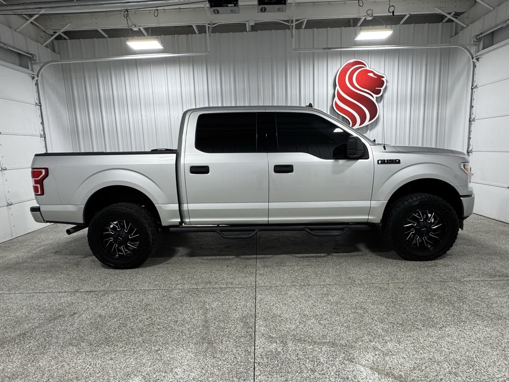 2019 Ford F-150 XLT's photo