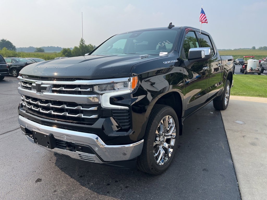 2026 Chevrolet Silverado 1500 LTZ photo 3