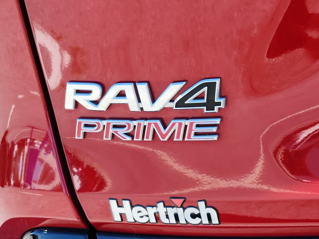 2022 Toyota RAV4 Prime XSE photo 19