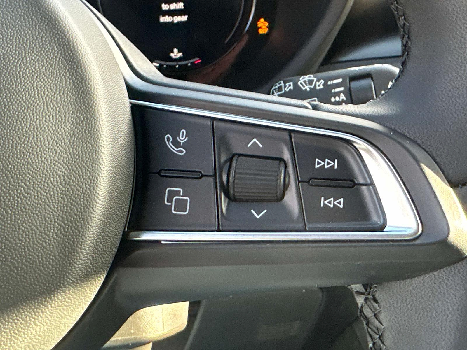 2025 Dodge Hornet GT photo 3