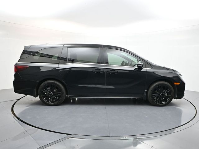 2025 Honda Odyssey photo 4