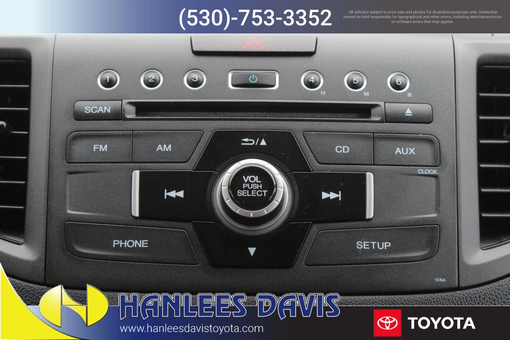 2014 Honda CR-V LX photo 17