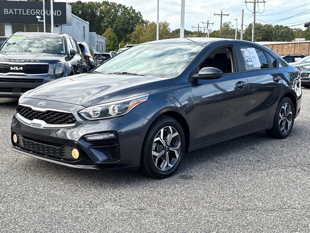 2020 Kia Forte FE LXS photo 3