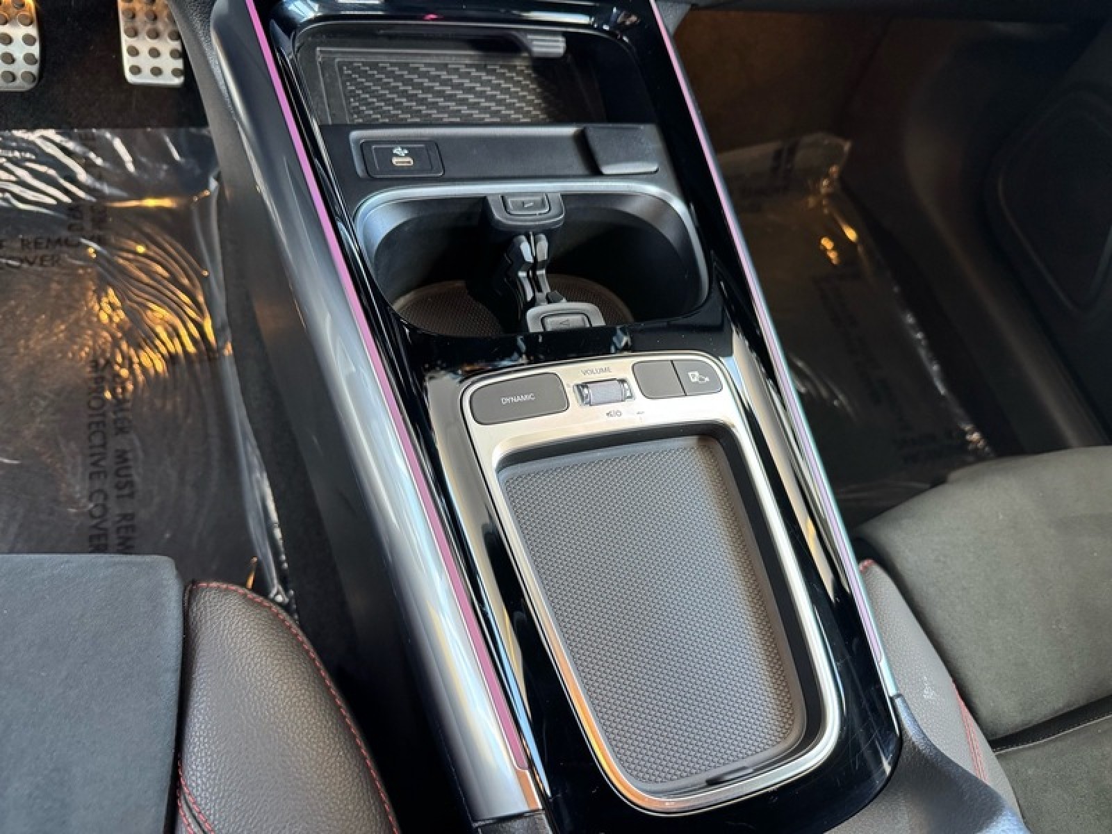 2025 Mercedes Benz GLA 250 photo 13