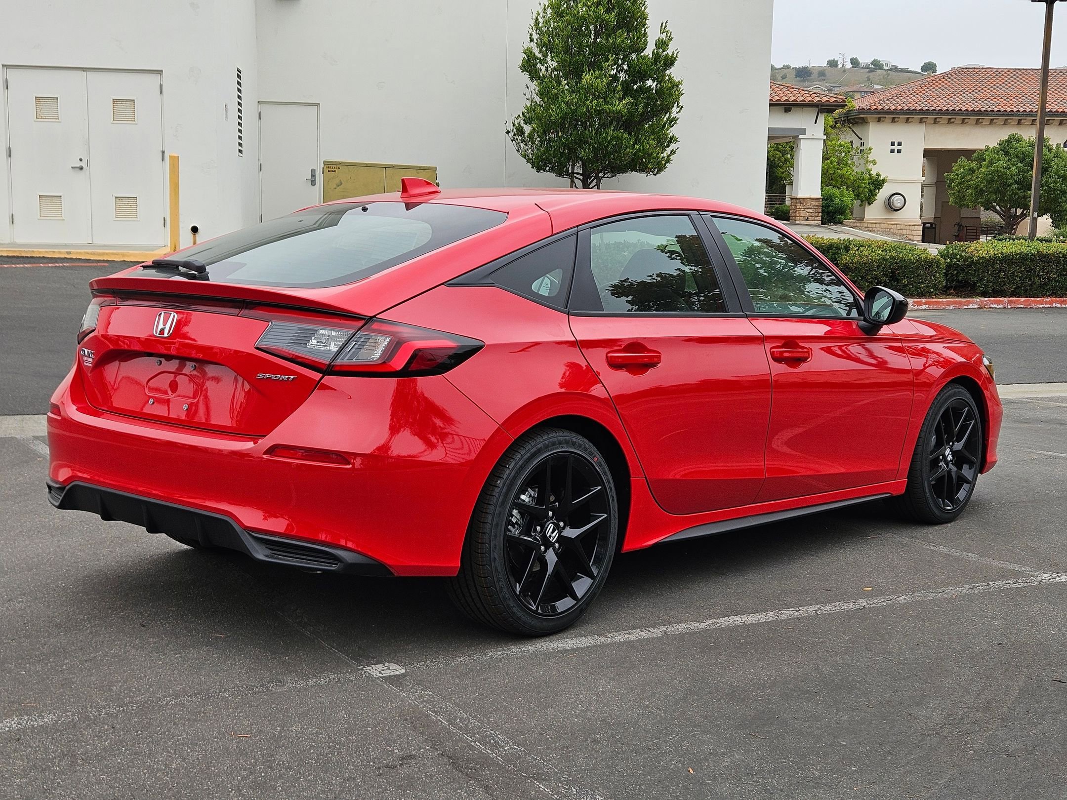 2025 Honda Civic Hatchback Sport photo 3