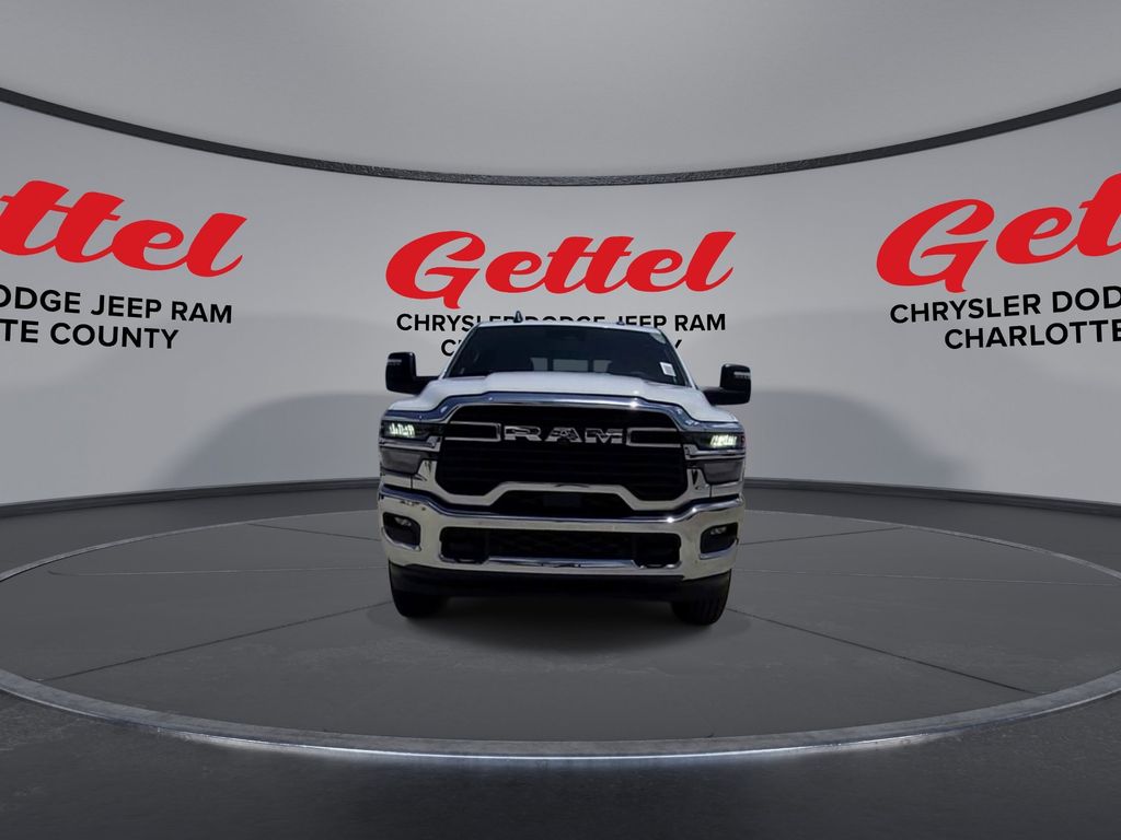2025 Ram 3500 Tradesman photo 2