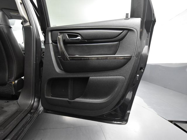 2014 Gmc Acadia SLT photo 32