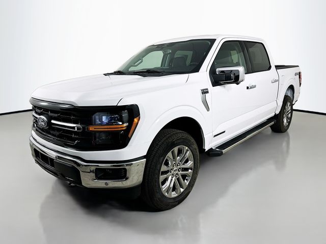 2025 Ford F-150 XLT photo 2