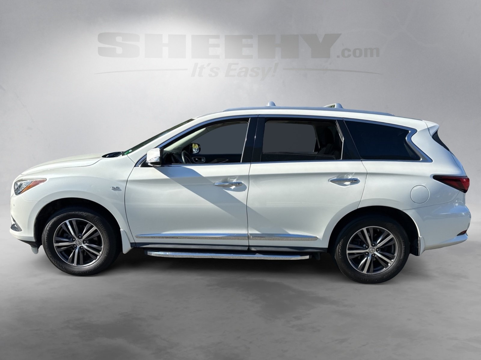 2019 Infiniti QX60 Luxe photo 14