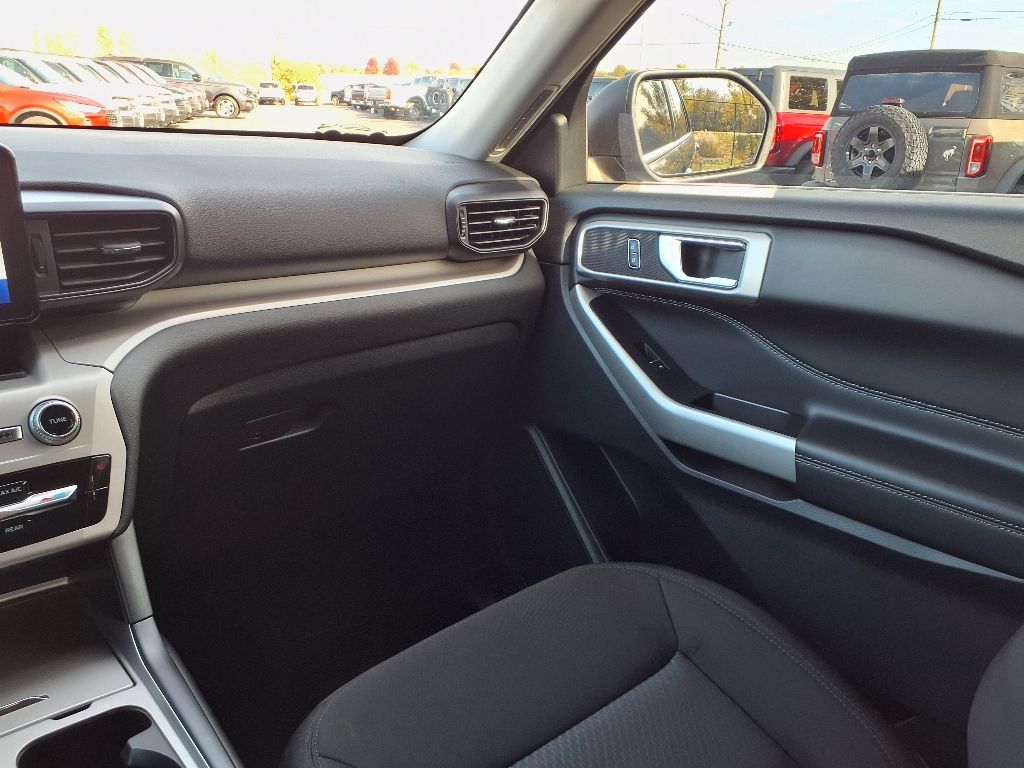 2023 FORD EXPLORER - Image 15