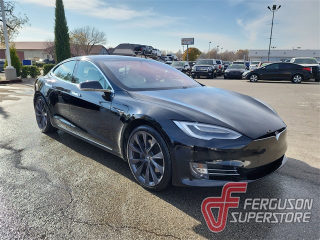 2020 Tesla Model S Long Range's photo
