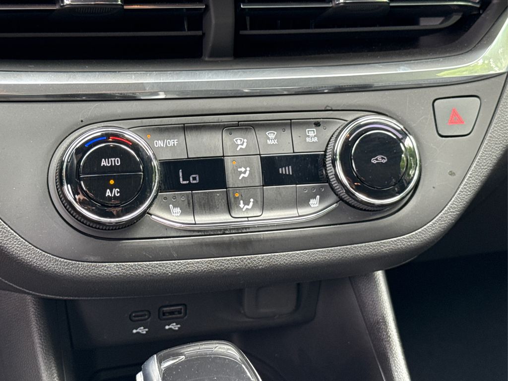 2024 Buick Envista Preferred photo 26