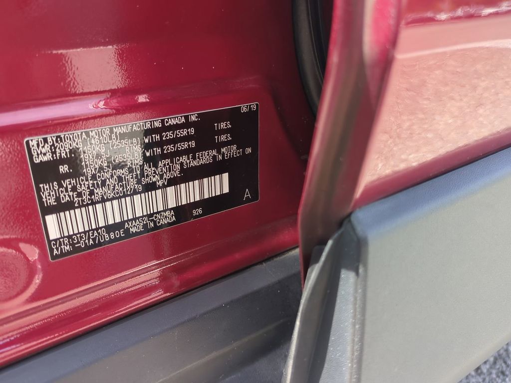 2019 Toyota RAV4 XLE Premium photo 30
