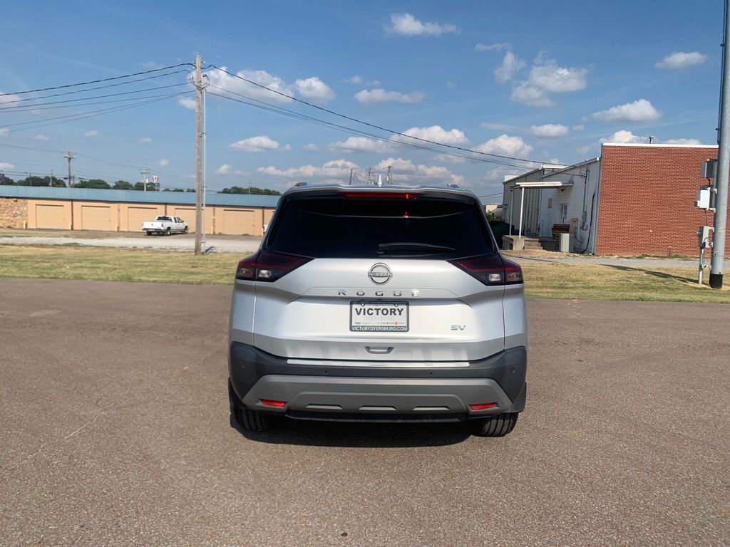 2023 Nissan Rogue SV photo 6
