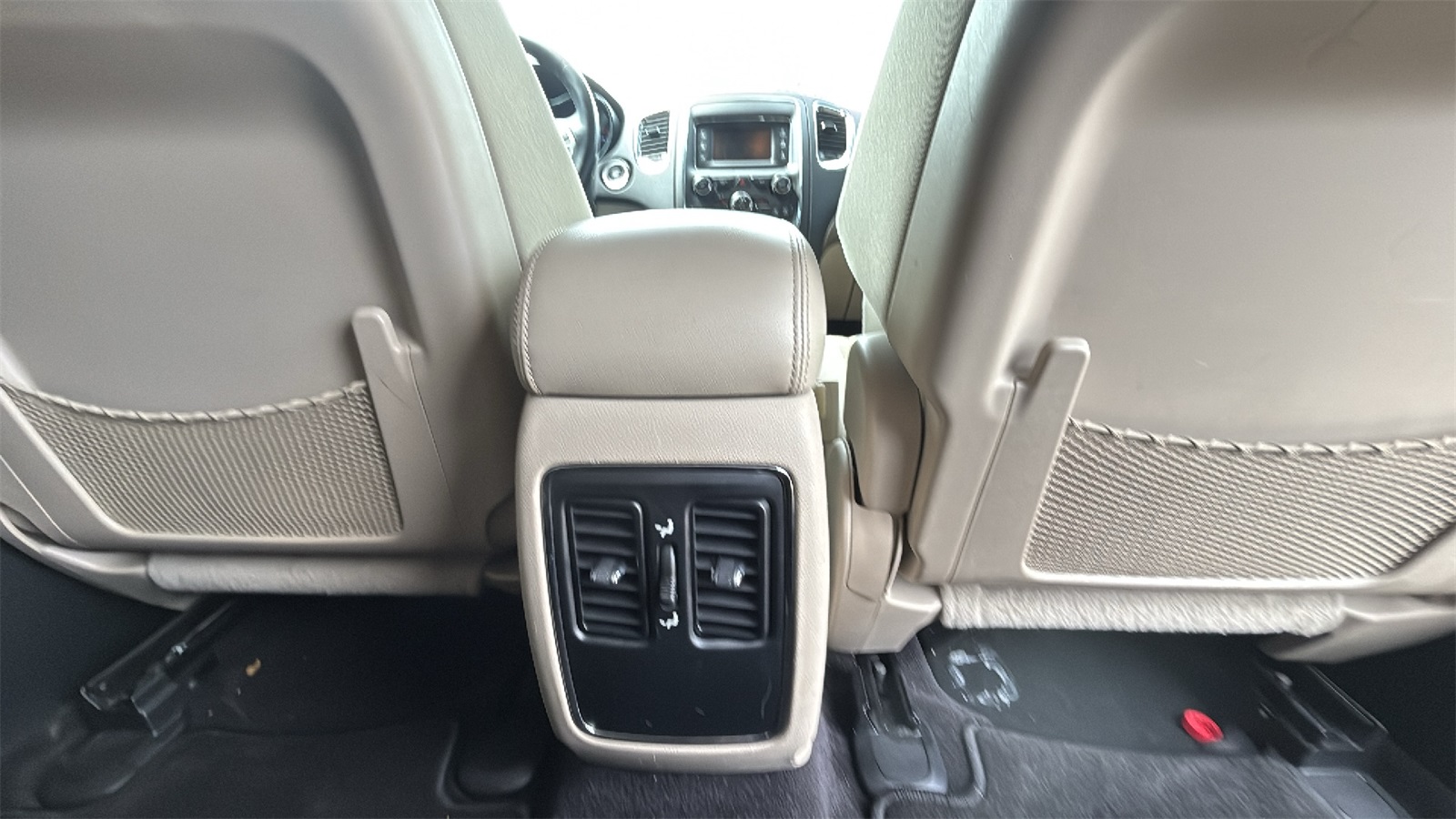 2016 Dodge Durango SXT photo 18