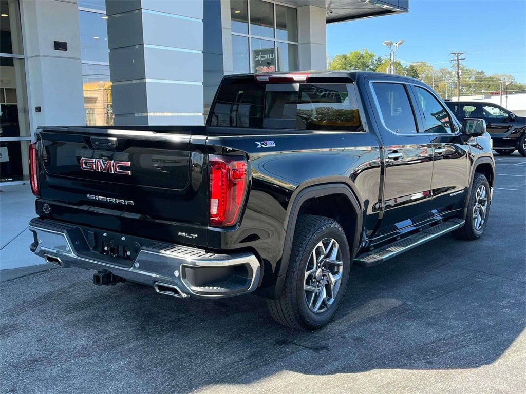 2025 Gmc Sierra 1500 SLT photo 3