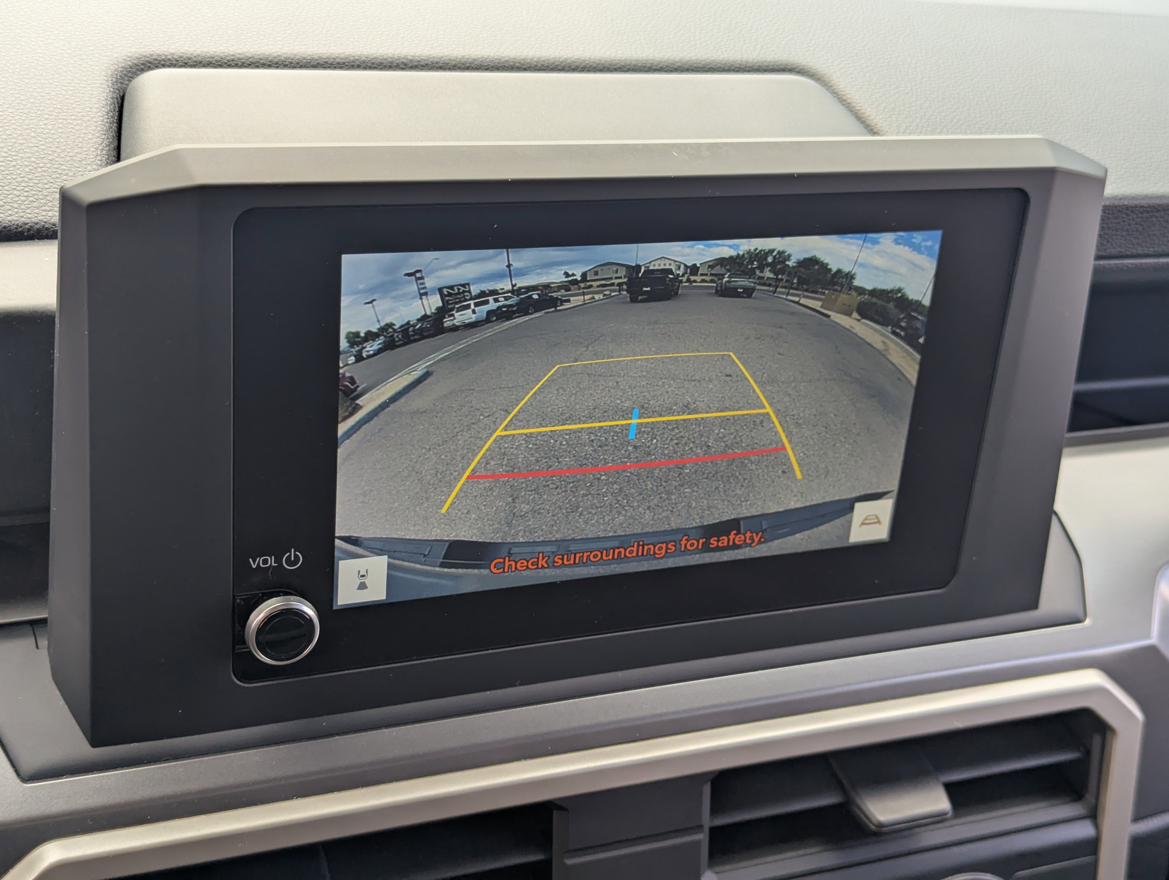 2024 Toyota Tacoma SR5 photo 3