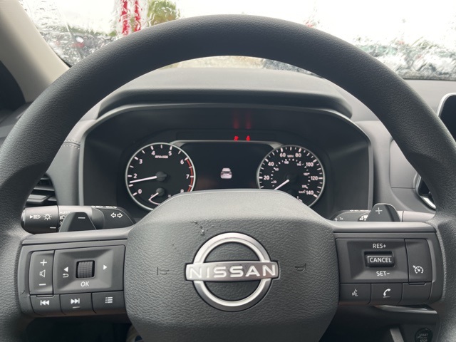 2025 Nissan Rogue S photo 27